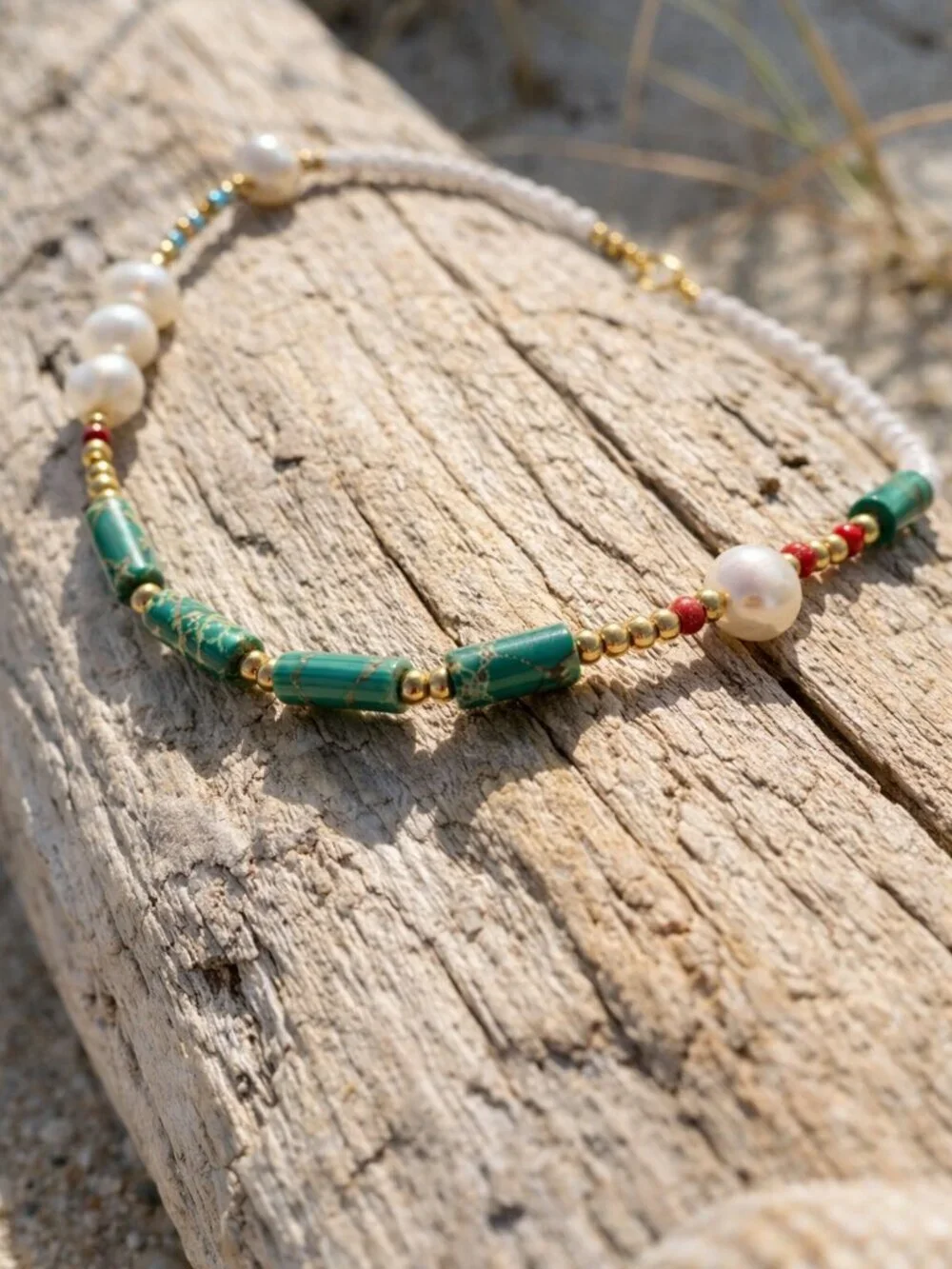 Handmade Boho Green Agate Faux Pearl White Seed Bead Choker Necklace Gold Tone